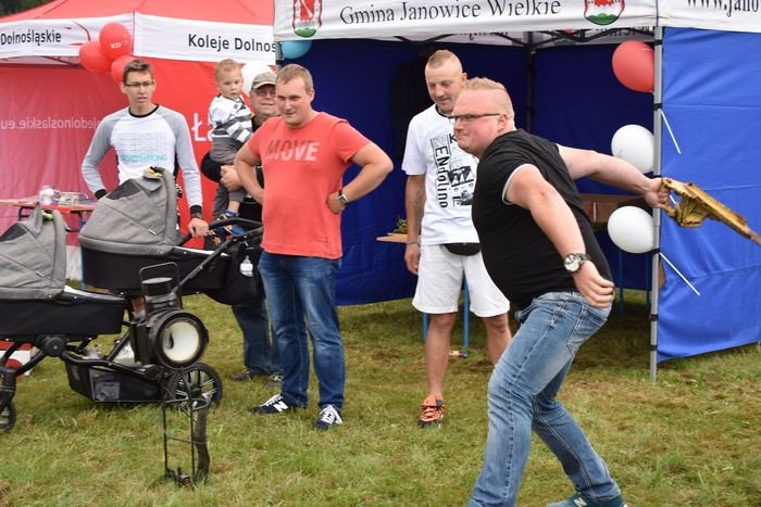 rodzinnie-i-kolejowo-na-festynie-w-trzcinsku-foto-70255