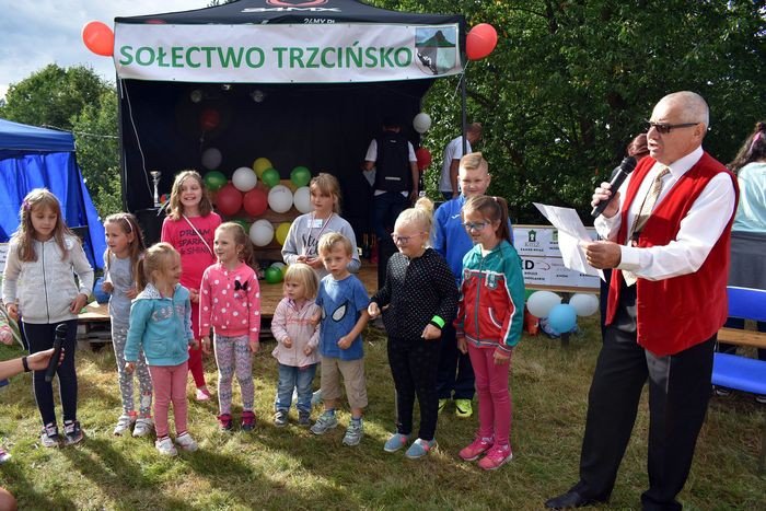 rodzinnie-i-kolejowo-na-festynie-w-trzcinsku-foto-70255