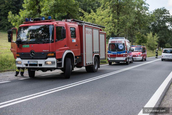 zderzenie-czterech-aut-w-okolicy-mysowa-foto-70259