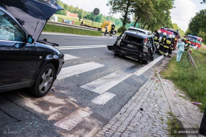 zderzenie-czterech-aut-w-okolicy-mysowa-foto-70259