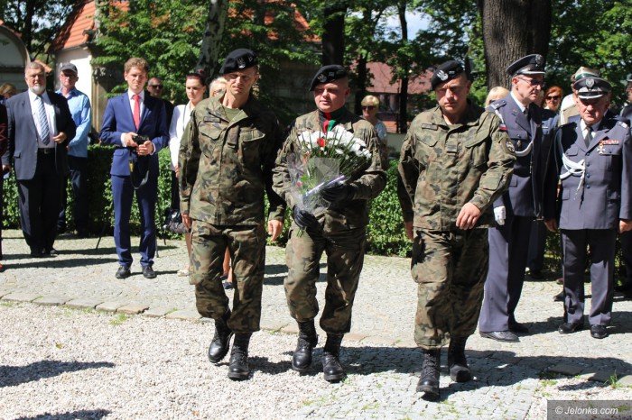 swieto-wojska-polskiego-z-nutka-polityki-foto-70284