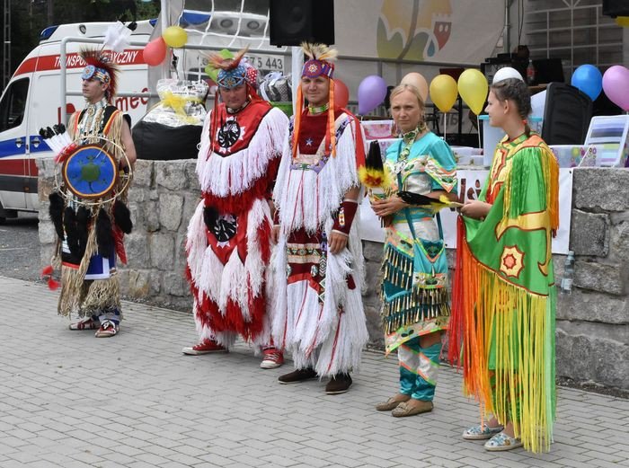 janowicki-festyn-soecki-z-indianami-foto-70355