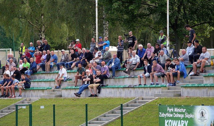emocjonujacy-mecz-w-kowarach-foto-70359
