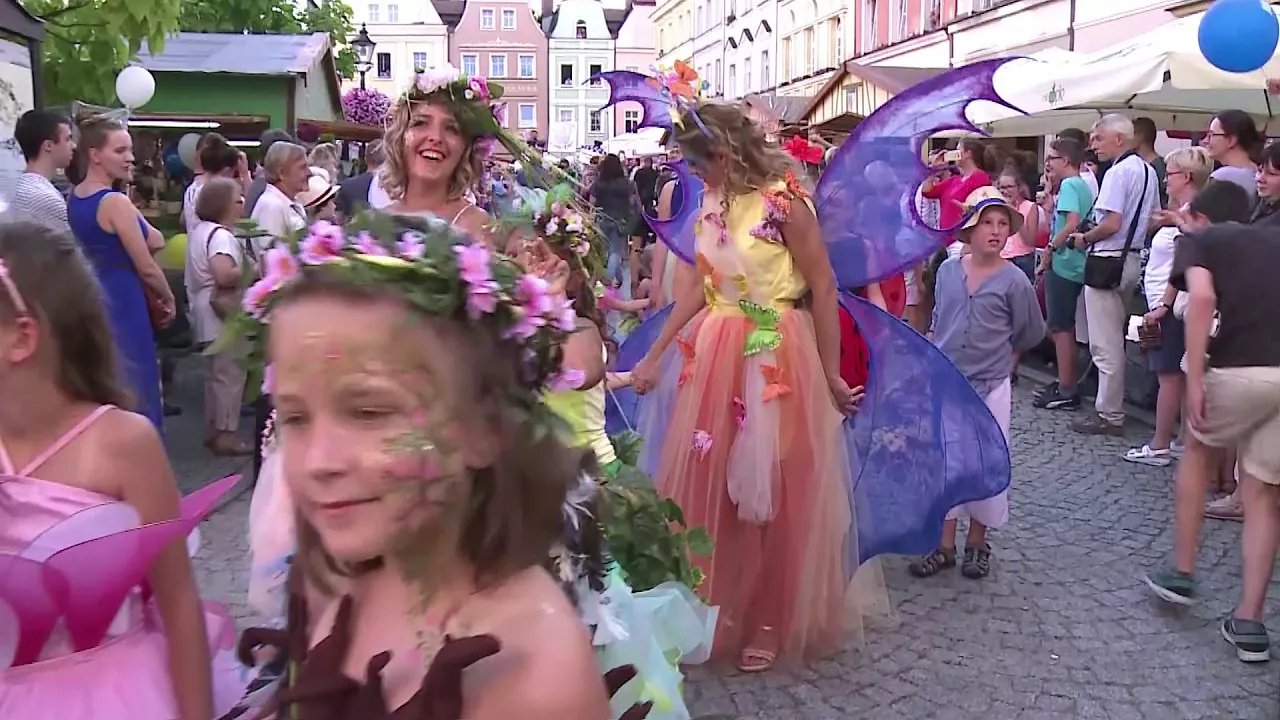 za-nami-najwieksze-targi-ceramiczne-w-polsce-video-70380