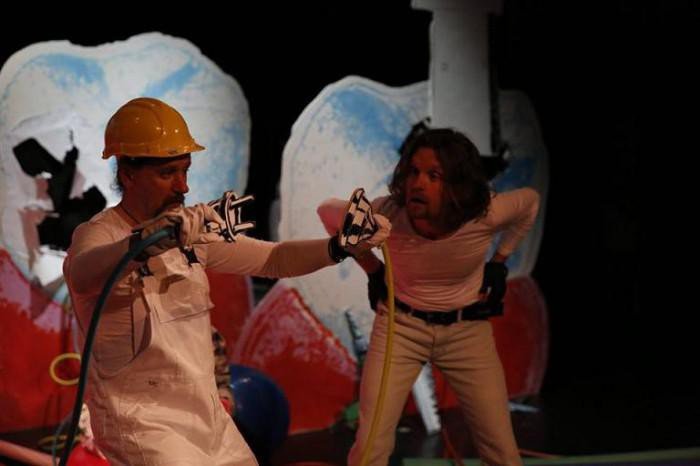 cos-na-zab-na-festiwalu-teatrow-dla-dzieci-dziecinada-foto-70386
