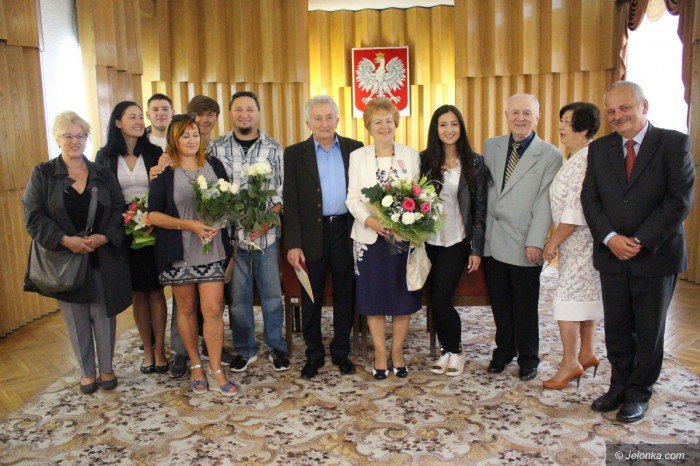 dzisiaj-nie-obowiazuje-panstwa-cisza-nocna-foto-70391