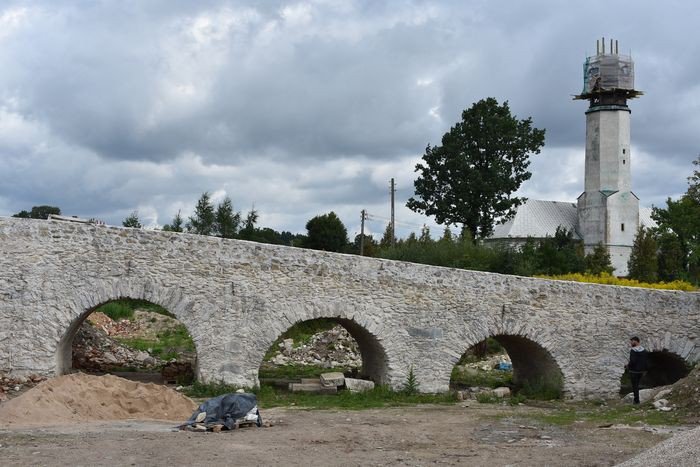 renowacja-przyziemia-zamku-w-starej-kamienicy-foto-70407