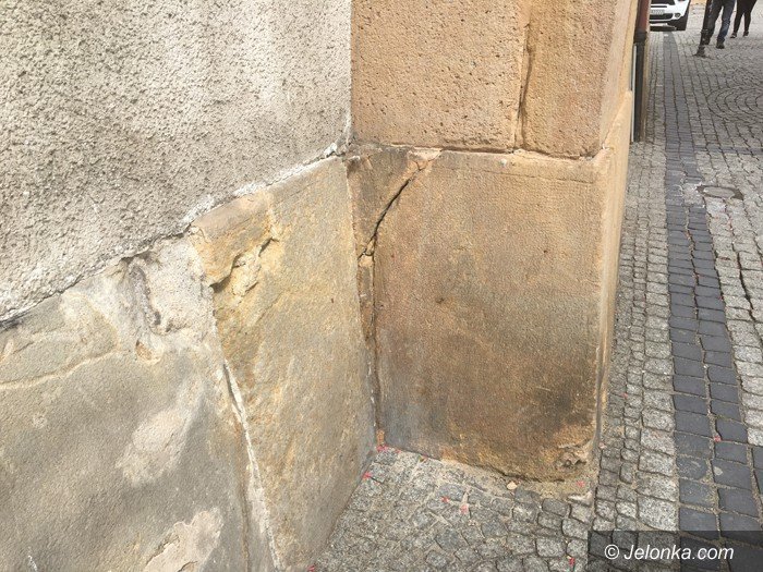 jeleniogorski-ratusz-do-remontu-foto-70422