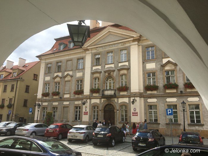 jeleniogorski-ratusz-do-remontu-foto-70422