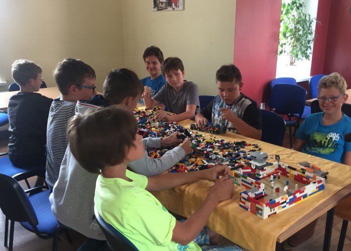 lato-z-robotami-pomysem-na-wakacje-foto-70468