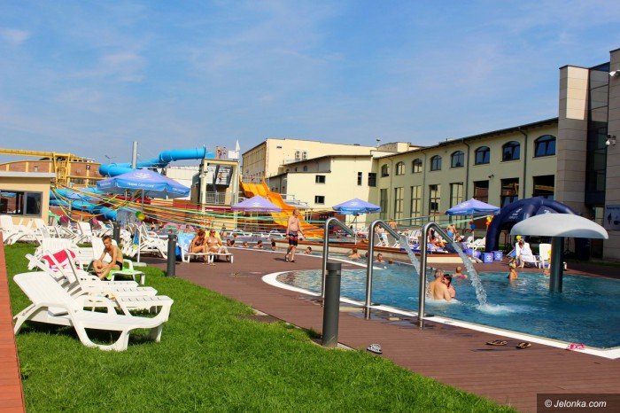 muzycznie-i-kolorowo-w-termach-cieplickich-foto-70473