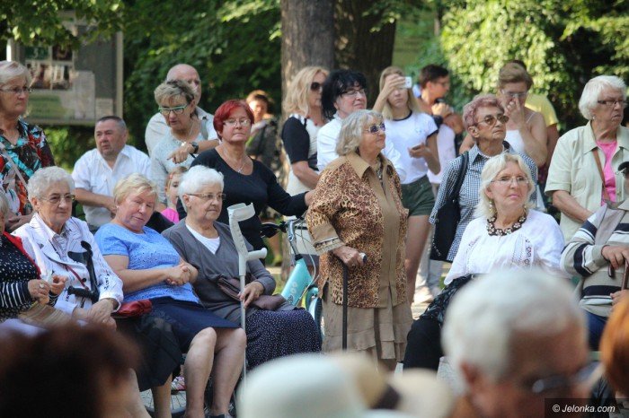 letnie-koncerty-w-cieplicach-przyciagay-tumy-foto-70496