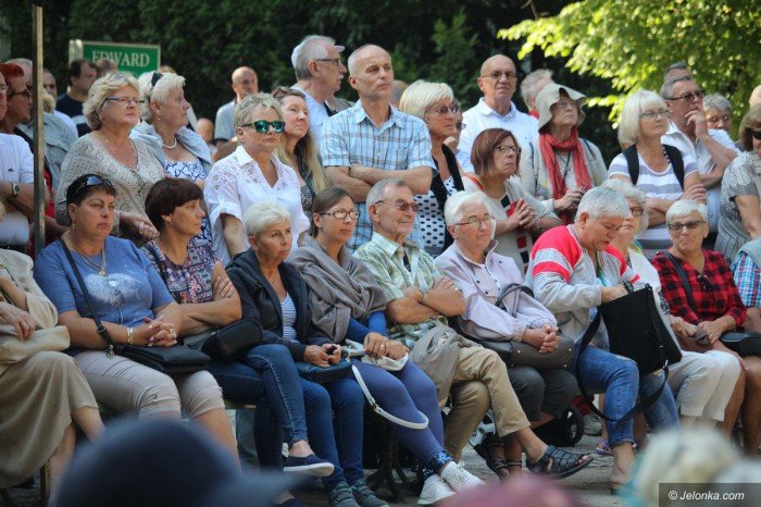 letnie-koncerty-w-cieplicach-przyciagay-tumy-foto-70496