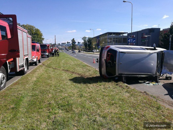 zderzenie-z-udziaem-radiowozu-na-jana-pawa-ii-foto-70518
