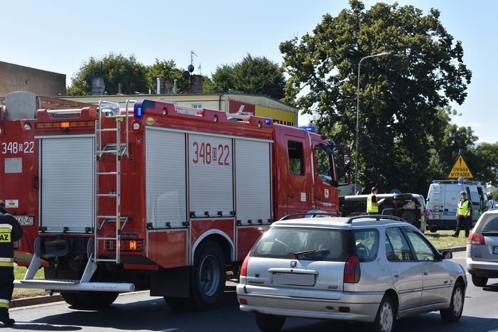 zderzenie-z-udziaem-radiowozu-na-jana-pawa-ii-foto-70518