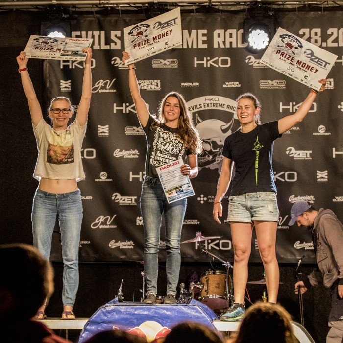 zwyciestwo-zofii-tuy-w-devils-extreme-race-foto-70537