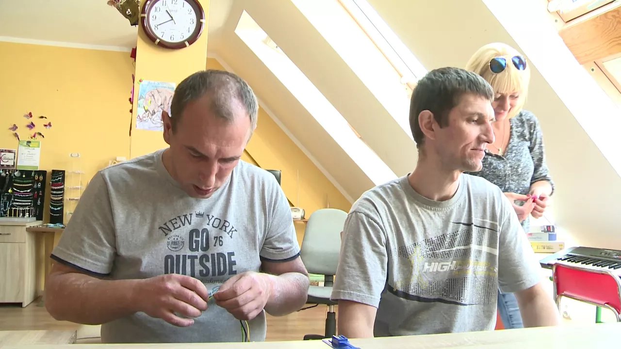 warsztaty-dla-niepenosprawnych-video-70539