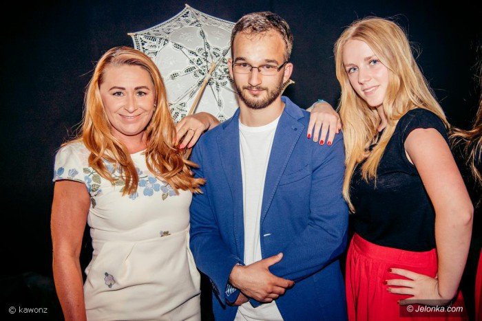 radosnie-jak-zawsze-w-kinie-kobiet-foto-70576
