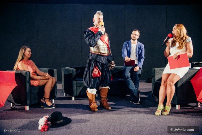 radosnie-jak-zawsze-w-kinie-kobiet-foto-70576