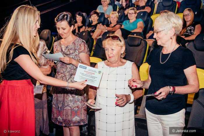 radosnie-jak-zawsze-w-kinie-kobiet-foto-70576