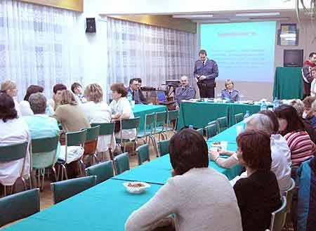 Szkolenie przeprowadzone przez policję wzbudziło spore zainteresowanie.