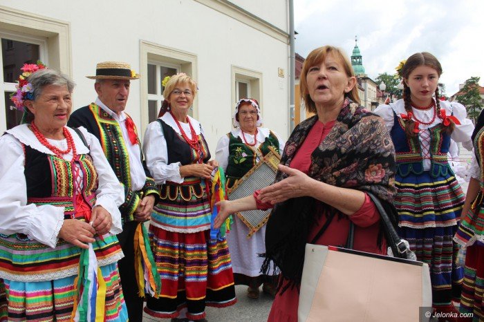 wspolnie-czytali-wesele-wyspianskiego-foto-70607