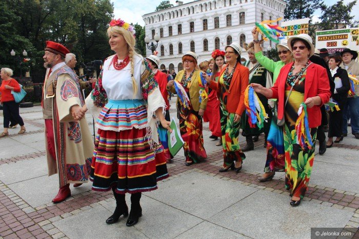 wspolnie-czytali-wesele-wyspianskiego-foto-70607
