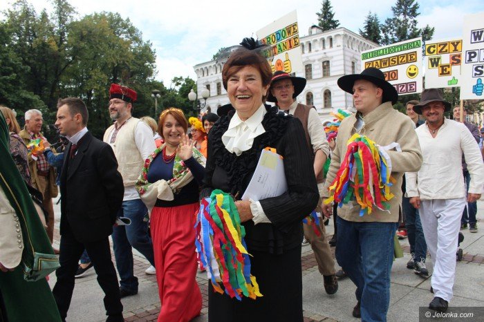 wspolnie-czytali-wesele-wyspianskiego-foto-70607