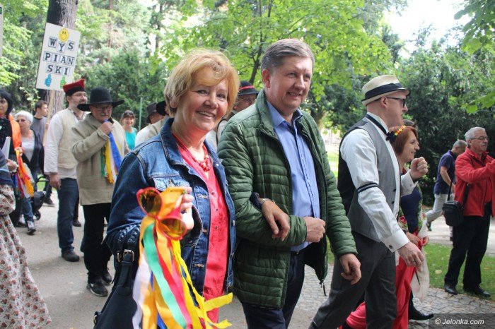 wspolnie-czytali-wesele-wyspianskiego-foto-70607