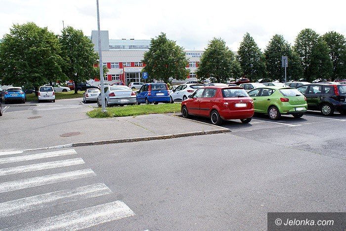 na-co-pieniadze-za-szpitalny-parking-foto-70624