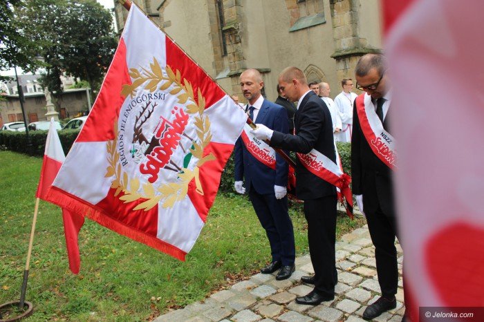 obchody-solidarnosci-prawie-ponad-podziaami-foto-70625