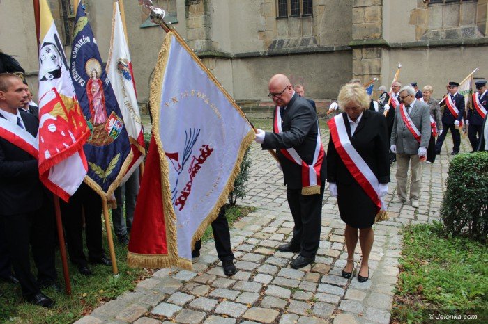 obchody-solidarnosci-prawie-ponad-podziaami-foto-70625