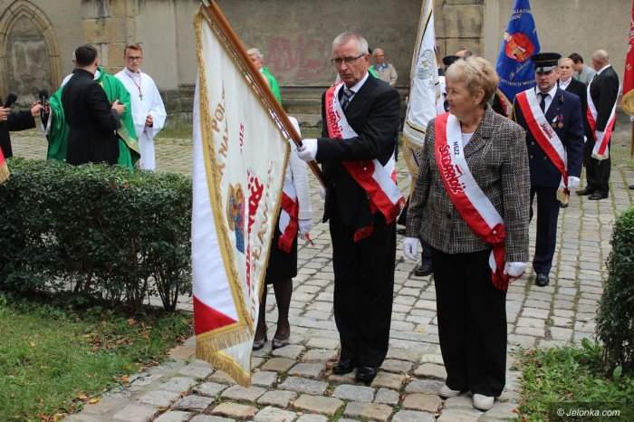 obchody-solidarnosci-prawie-ponad-podziaami-foto-70625