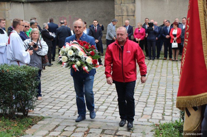 obchody-solidarnosci-prawie-ponad-podziaami-foto-70625