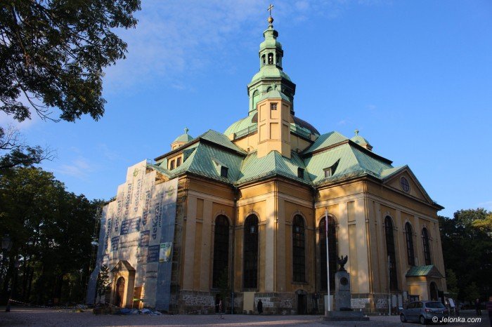rozpocza-sie-remont-elewacji-koscioa-aski-foto-70753