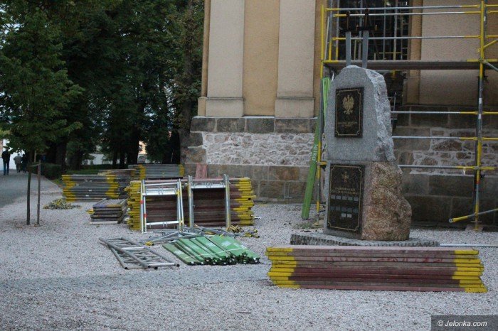 rozpocza-sie-remont-elewacji-koscioa-aski-foto-70753