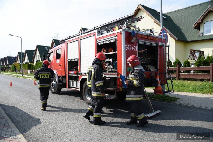 zderzenie-dwoch-aut-na-zabobrzu-foto-70754
