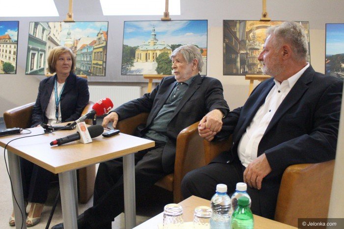 szewach-weiss-przyciagna-tumy-foto-70786