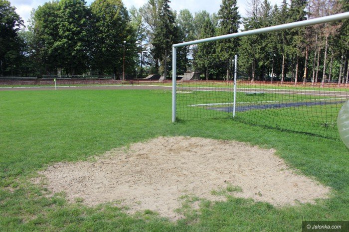 stadion-przy-lubanskiej-wstyd-dla-jeleniej-gory-foto-70846