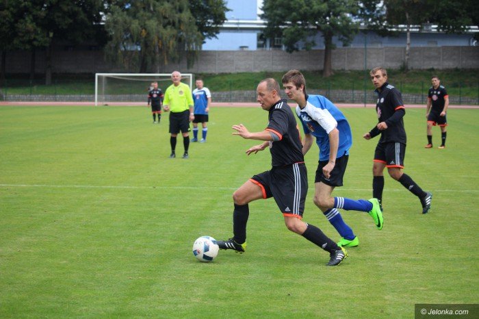 ekipa-walczaka-wygraa-przy-zotniczej-foto-70886