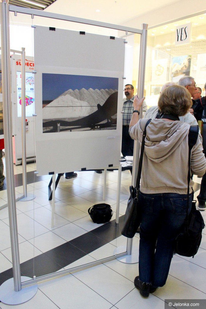 ujecia-z-miasta-partnerskiego-w-galerii-sudeckiej-foto-70994