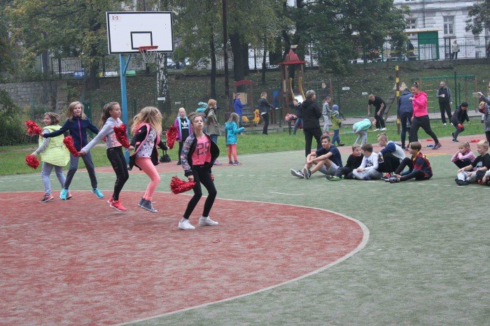 podworkowe-wspomnienia-wychodza-z-cienia-foto-71018
