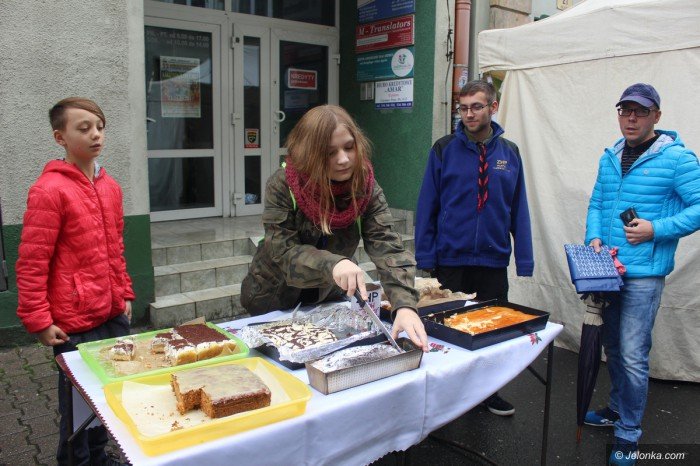pogoda-nie-sprzyjaa-handlarzom-staroci-foto-71020