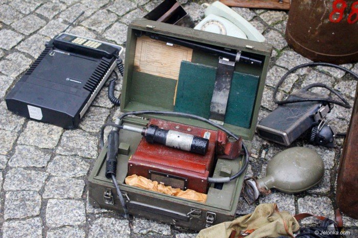 pogoda-nie-sprzyjaa-handlarzom-staroci-foto-71020