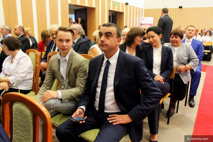 uniwersytet-ekonomiczny-rozpocza-rok-akademicki-foto-71108
