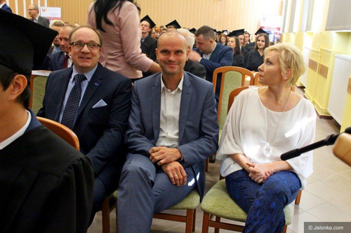 uniwersytet-ekonomiczny-rozpocza-rok-akademicki-foto-71108
