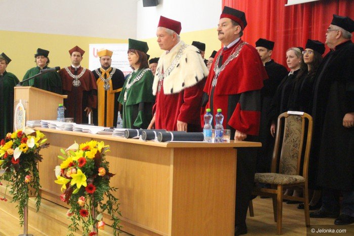 uniwersytet-ekonomiczny-rozpocza-rok-akademicki-foto-71108