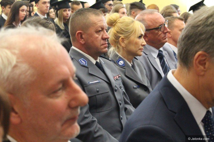 uniwersytet-ekonomiczny-rozpocza-rok-akademicki-foto-71108
