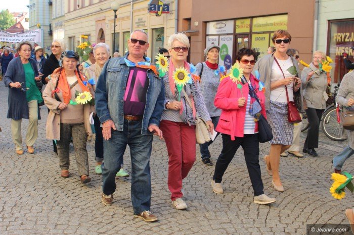 klucz-do-miasta-w-rekach-seniorow-foto-71128