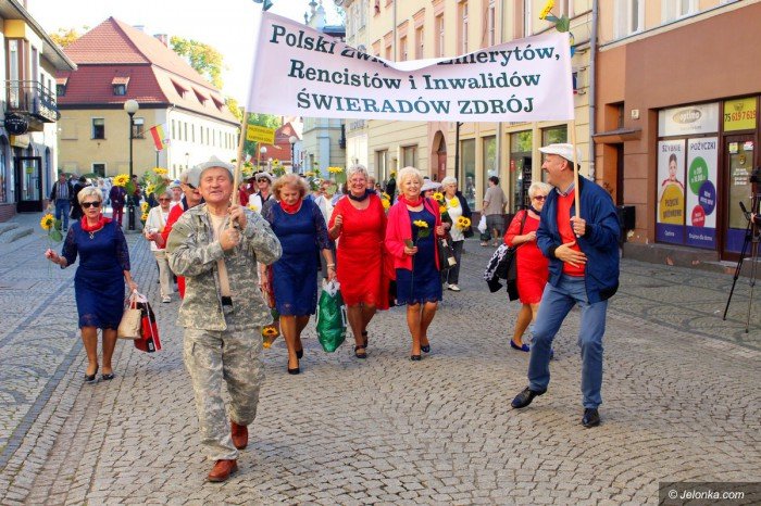 klucz-do-miasta-w-rekach-seniorow-foto-71128